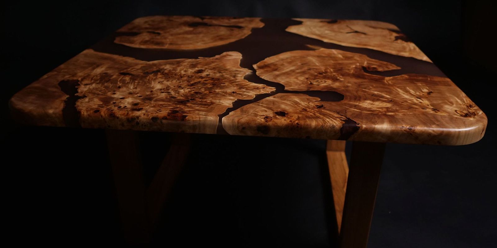 Tabletop and base: how to match them