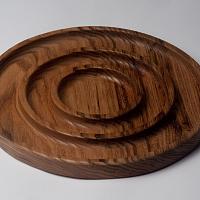 Round walnut serving dish — photo 4